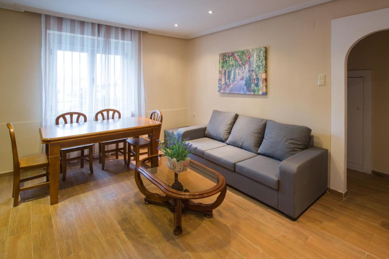 Vivienda Turística Villa Carmen III Ávila Exterior foto